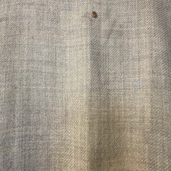 Cuyana Baby Alpaca Square Edge Cape Shawl Wrap - Light Heather Grey - Picture 6 of 7